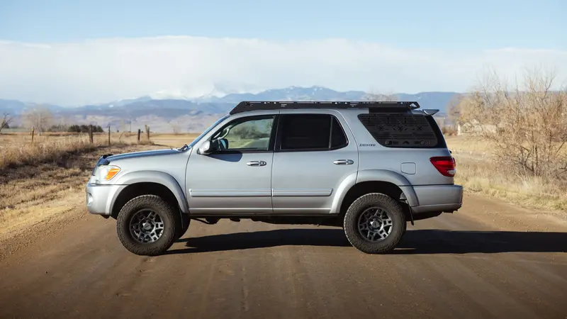 1st-Gen Toyota Sequoia Window Panel