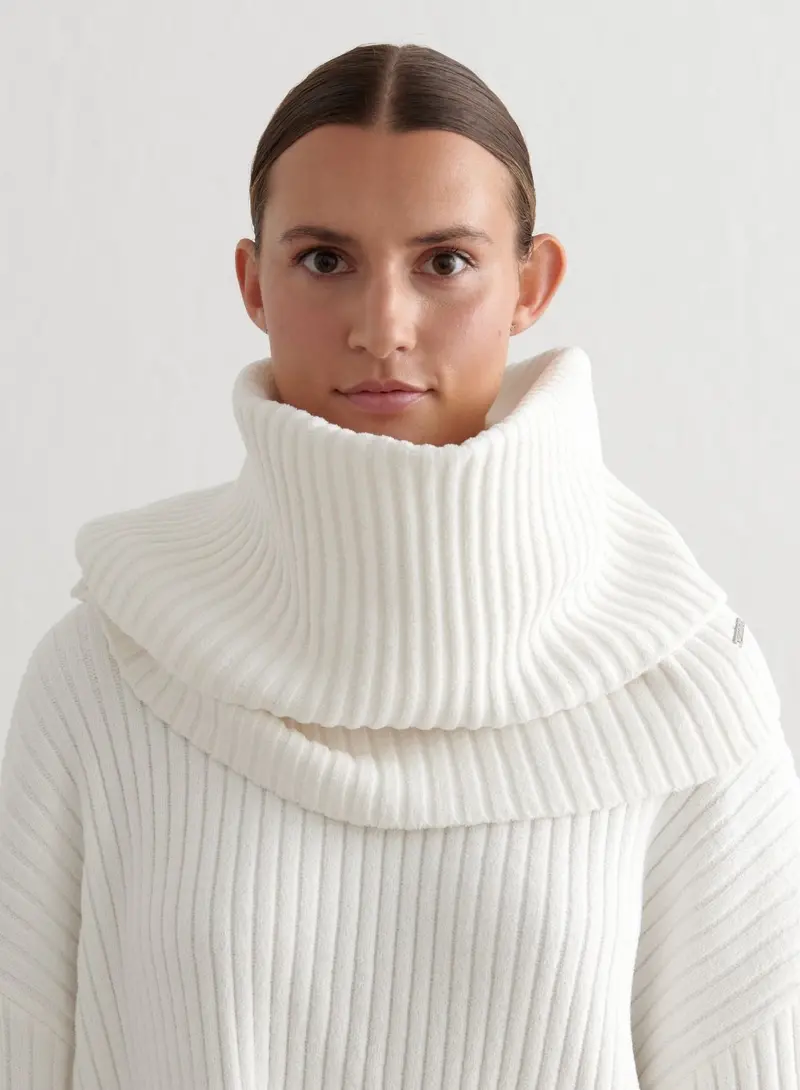 Almond White Rib-Knit Reversible Tube Scarf