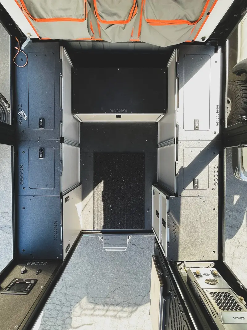Alu-Cab Alu-Cabin Canopy Camper for Toyota Tundra (2022–Present) – 3rd Gen Bed Plate System
