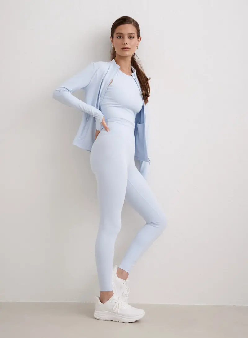 Aura Sense High-Performance Tights – Sculpting & Sweat-Wicking