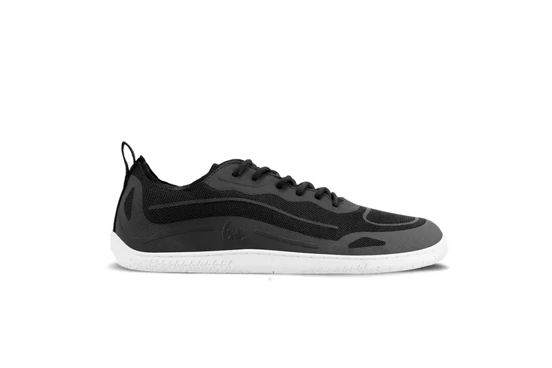Be Lenka Velocity Lightweight Barefoot Sneakers – Black
