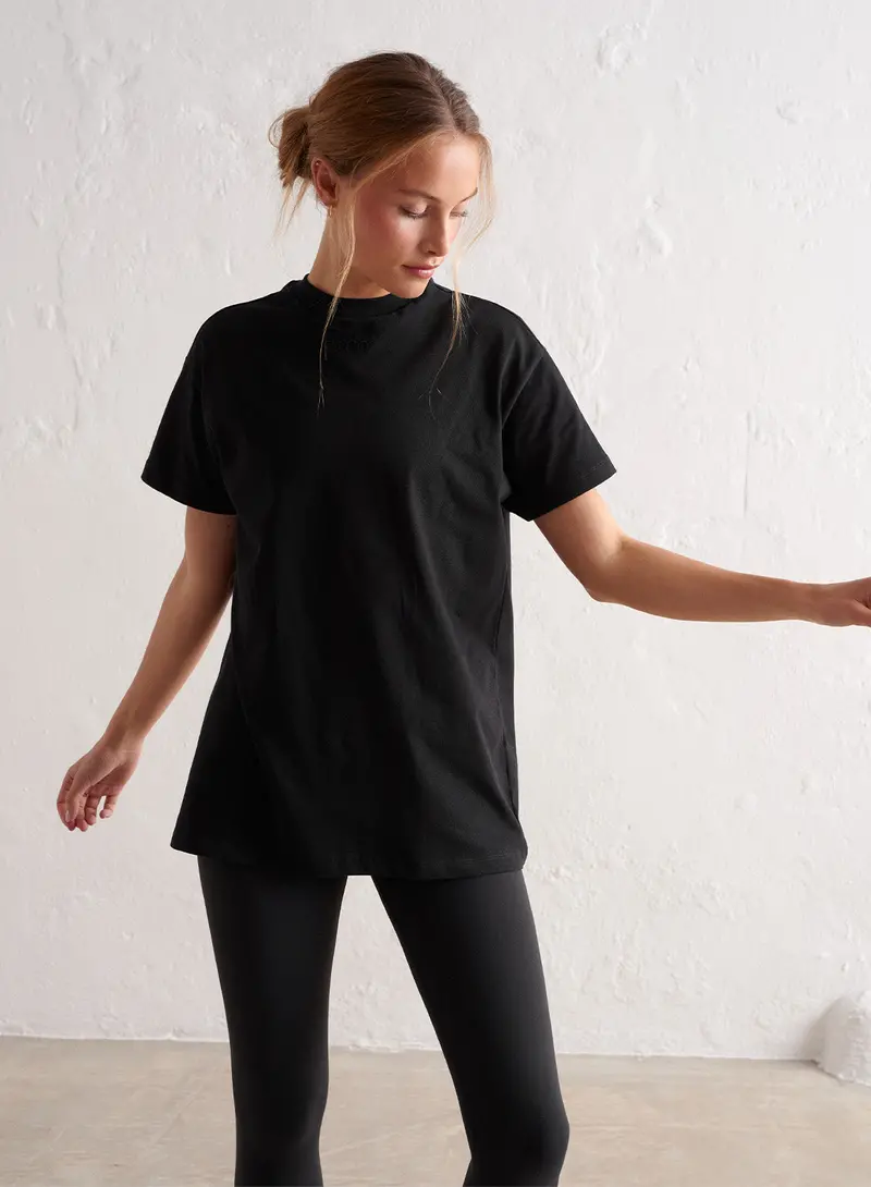 Black Boyfriend-Cut Cotton T-Shirt