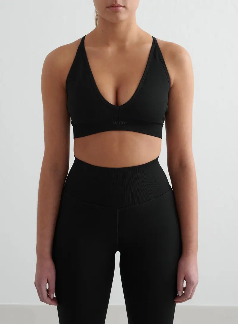 Black Shape Seamless Cross-Back Sports Bra