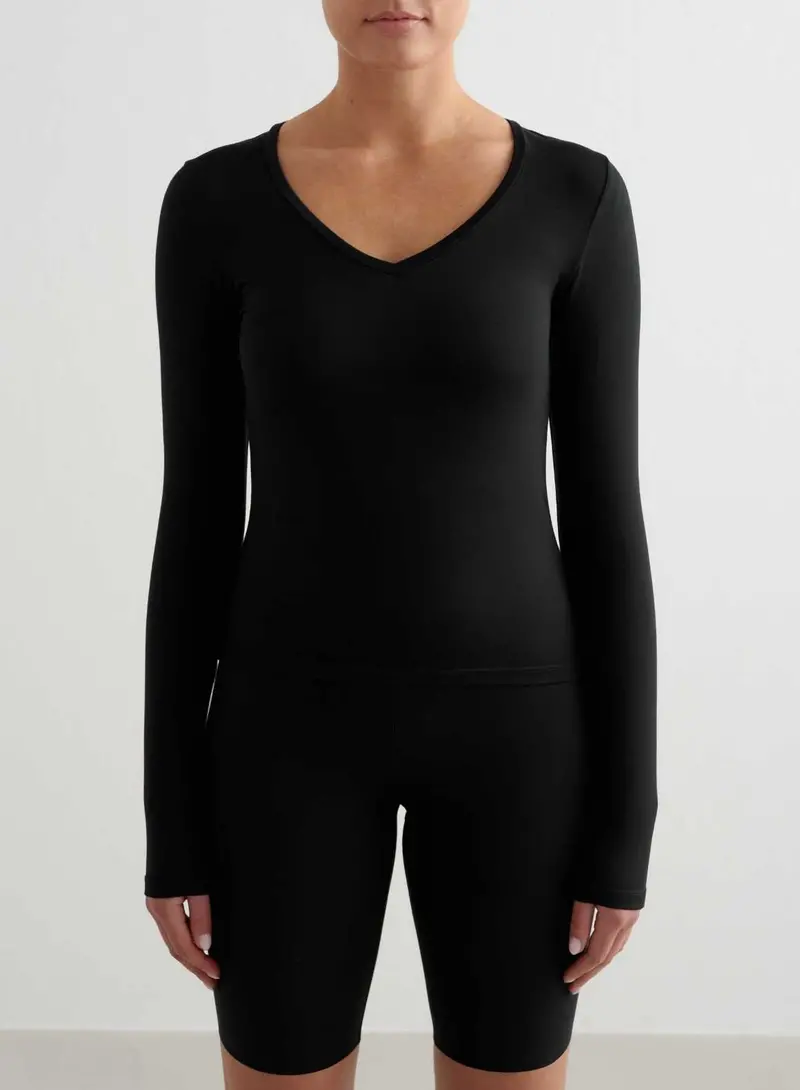 Black Soft Basic V-Neck Long-Sleeve Top