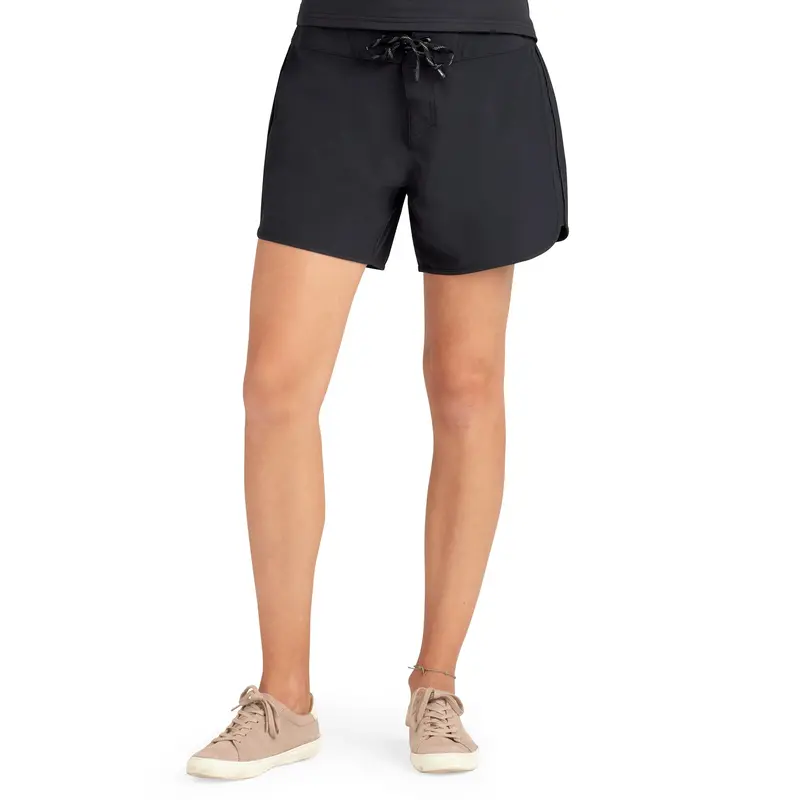DAKI Women’s Roots 5″ Boardshorts – Black