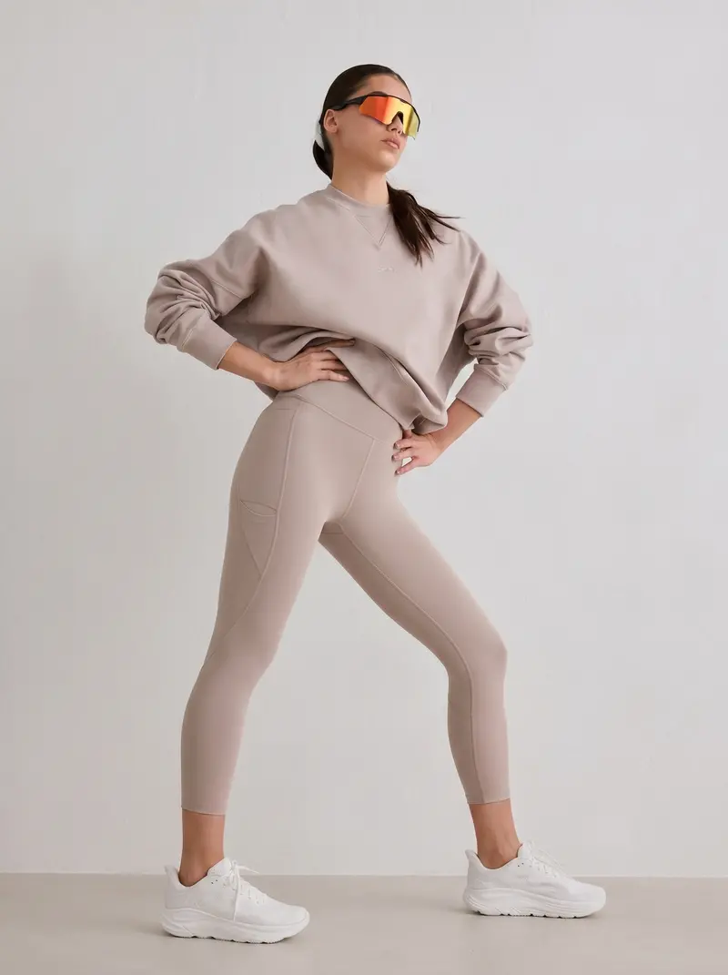 Dark Clay 7/8 Running Tights – Squat-Proof & Stretchy