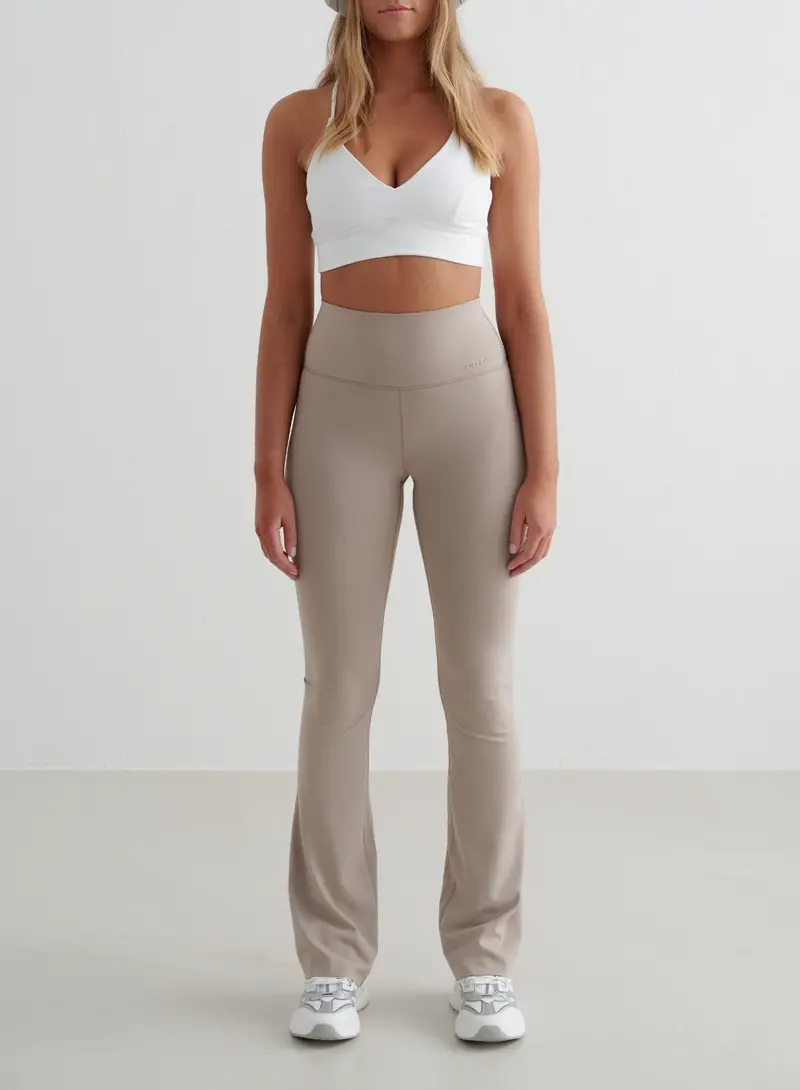 Dark Clay Sense Flare-Leg Stretch Tights
