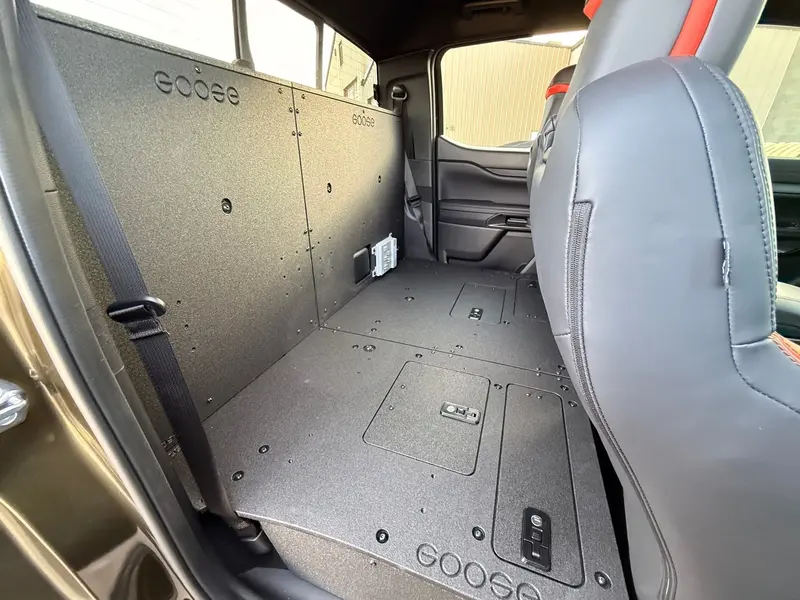 Ford Ranger Raptor (2024+) T6.2 Explore Series – Full Second-Row Seat Removal System