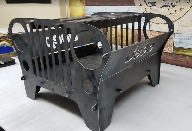 Jeep Grill-Inspired Fire Pit
