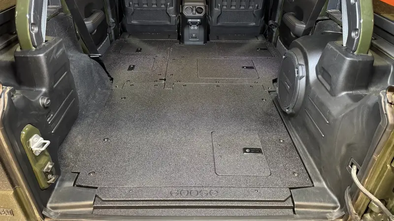 Jeep Wrangler JLU (2018–Present) Stealth Sleep Package V2 – Explore Series