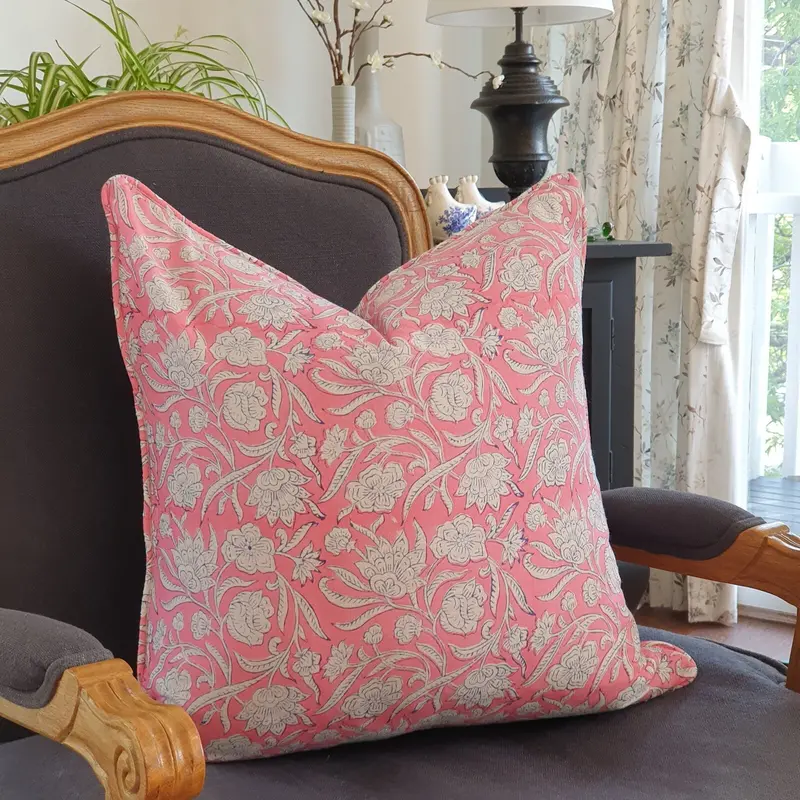 Kolka Pastel Pink Voile Decorative Cushion – Soft Cotton Accent Pillow