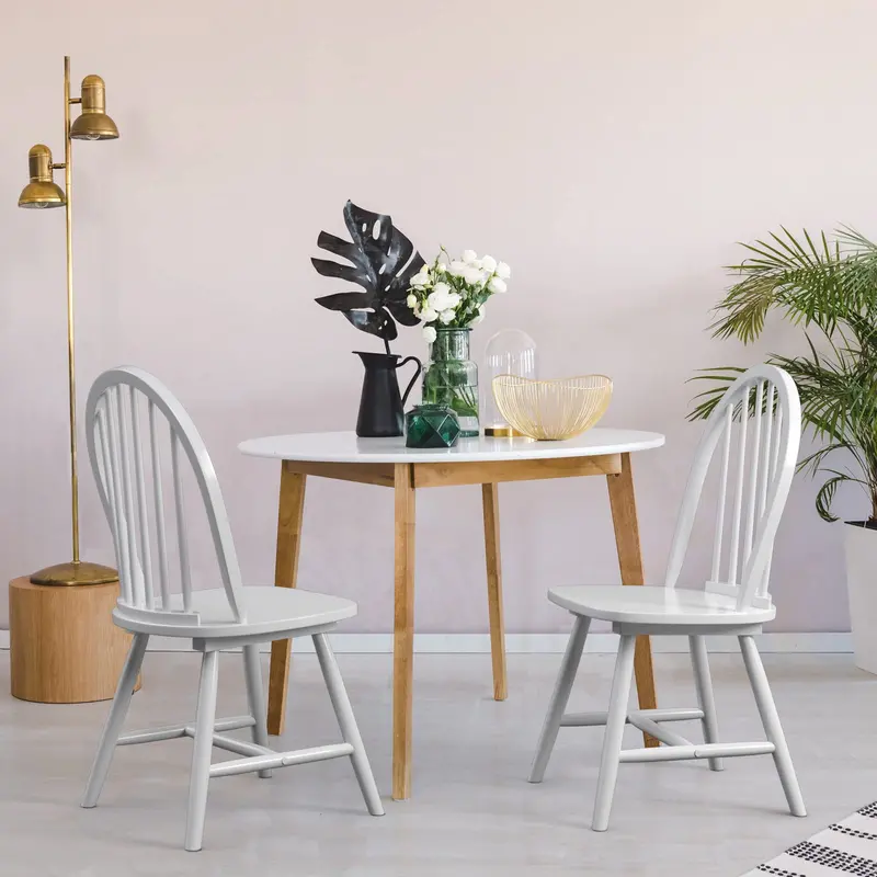 KOMFOTT Windsor-Style Kitchen Chairs (2 or 4-Pack) – Contoured Backrest & Solid Wood Craftsmanship