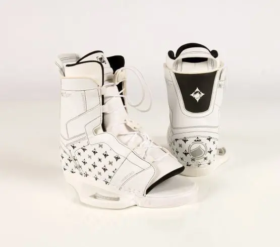 Liquid Force Synergy OT Wakeboard Bindings – Open-Toe Design