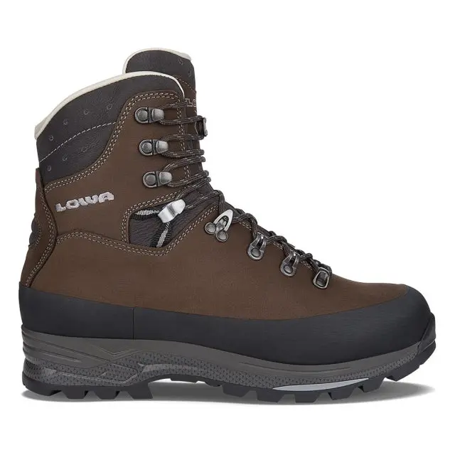 Lowa Men’s Tibet LL Low-Profile Hiking Shoe