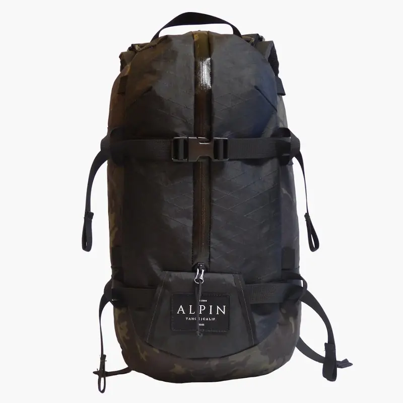 Mission X-Pack – 18L Compact Adventure Pack