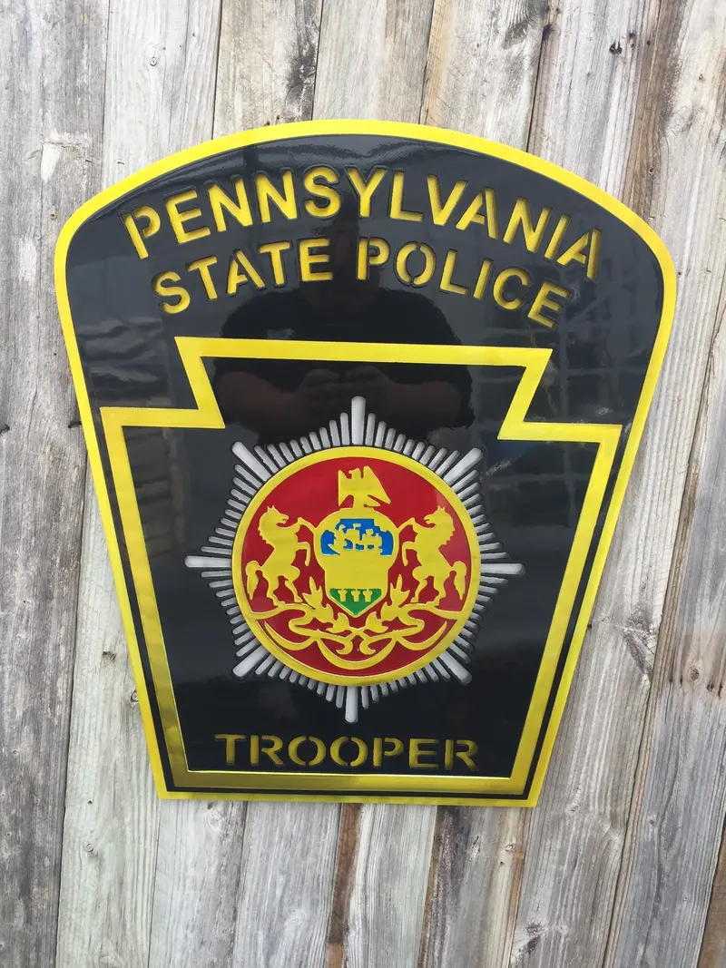 Pennsylvania State Trooper Badge Replica – Official-Style Decor