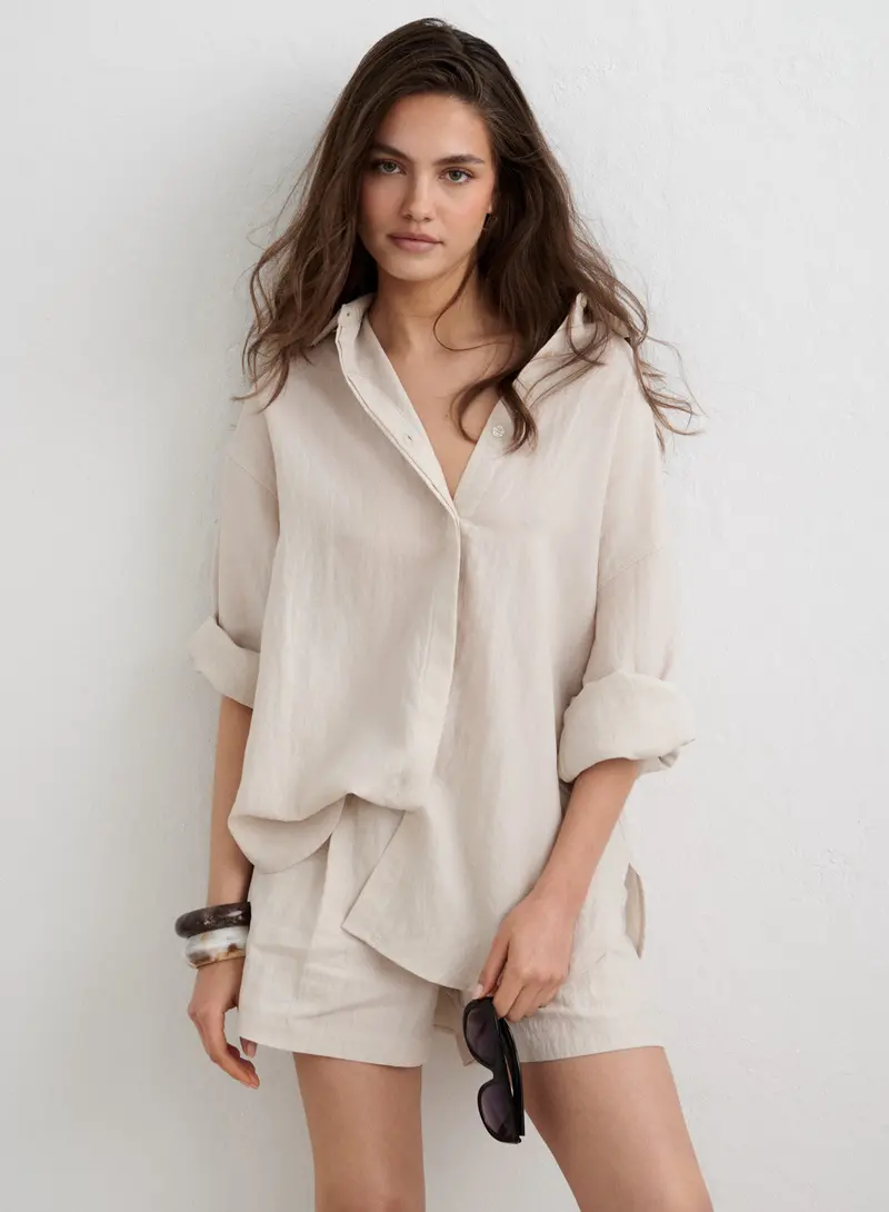 Sand Riviera Shirt – Lightweight Linen-Blend Top