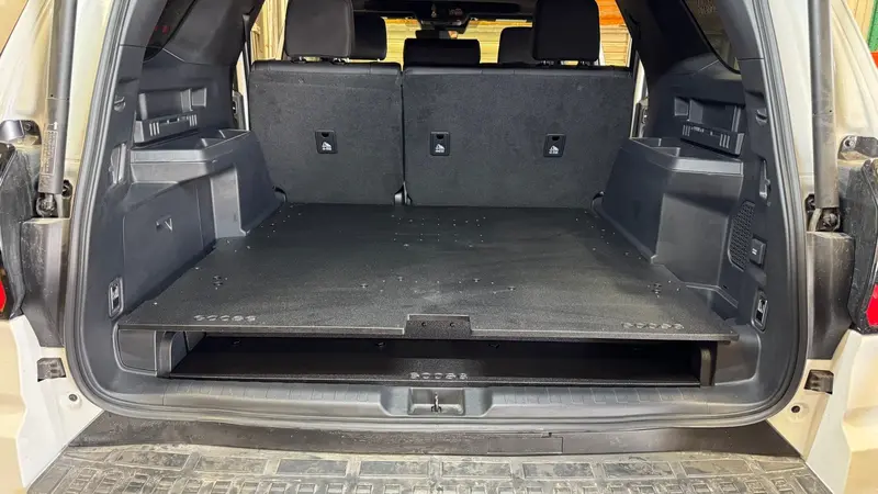 Toyota 4Runner Hybrid (2025–Present, 6th Gen) – Explore Series Rear Plate System