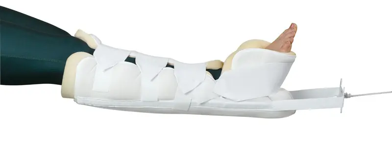 Universal Buck’s Traction Boots with Elastic Securing Straps