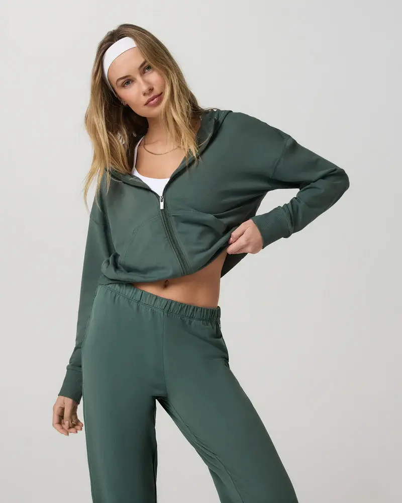 Vuori Halo Women’s Modern Full-Zip Hoodie