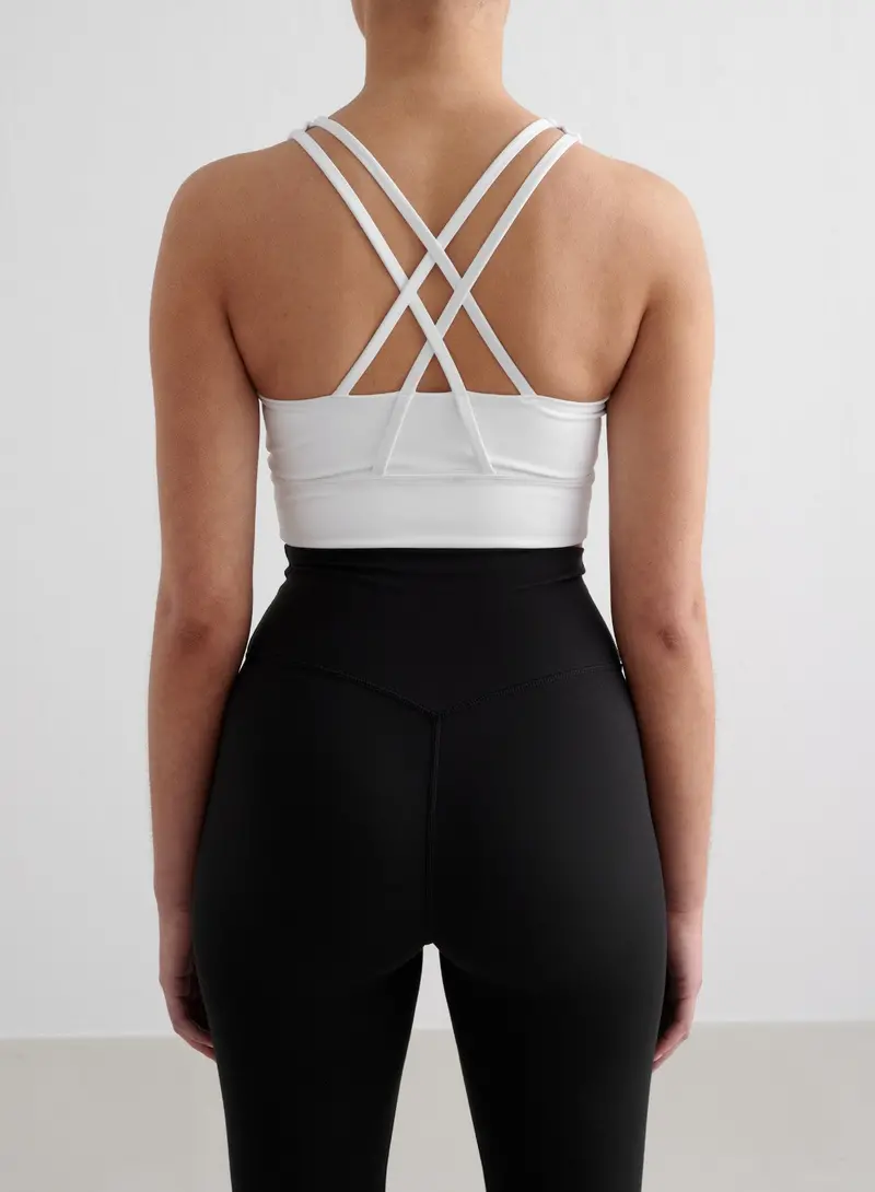 White High-Performance Sports Bra for Women